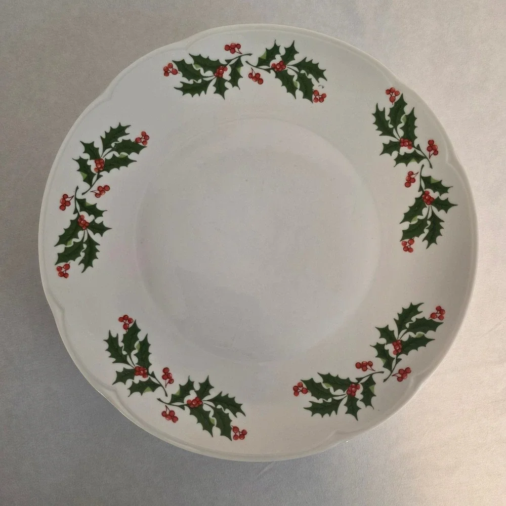 VTG Apulum Christmas Holiday Pattern Holly & Berries Porcelain Dinner Plates (6)